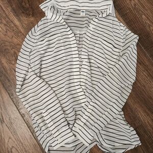 Old navy blouse